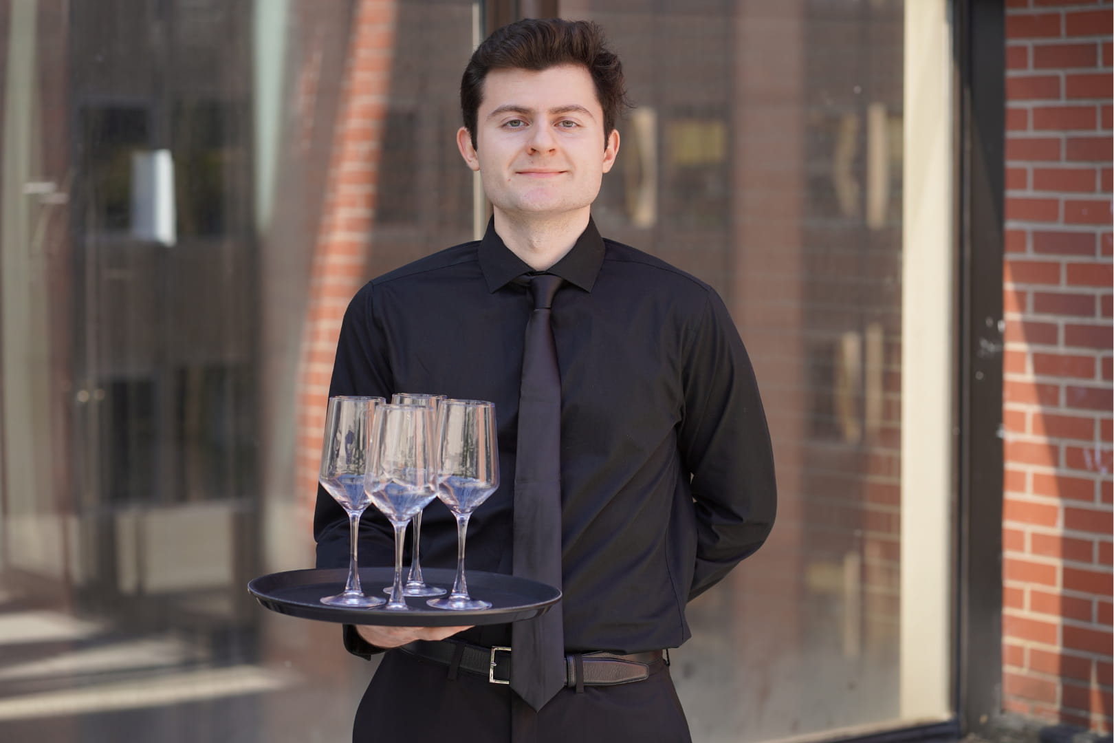 Hire Event Servers for conventions event in Miami