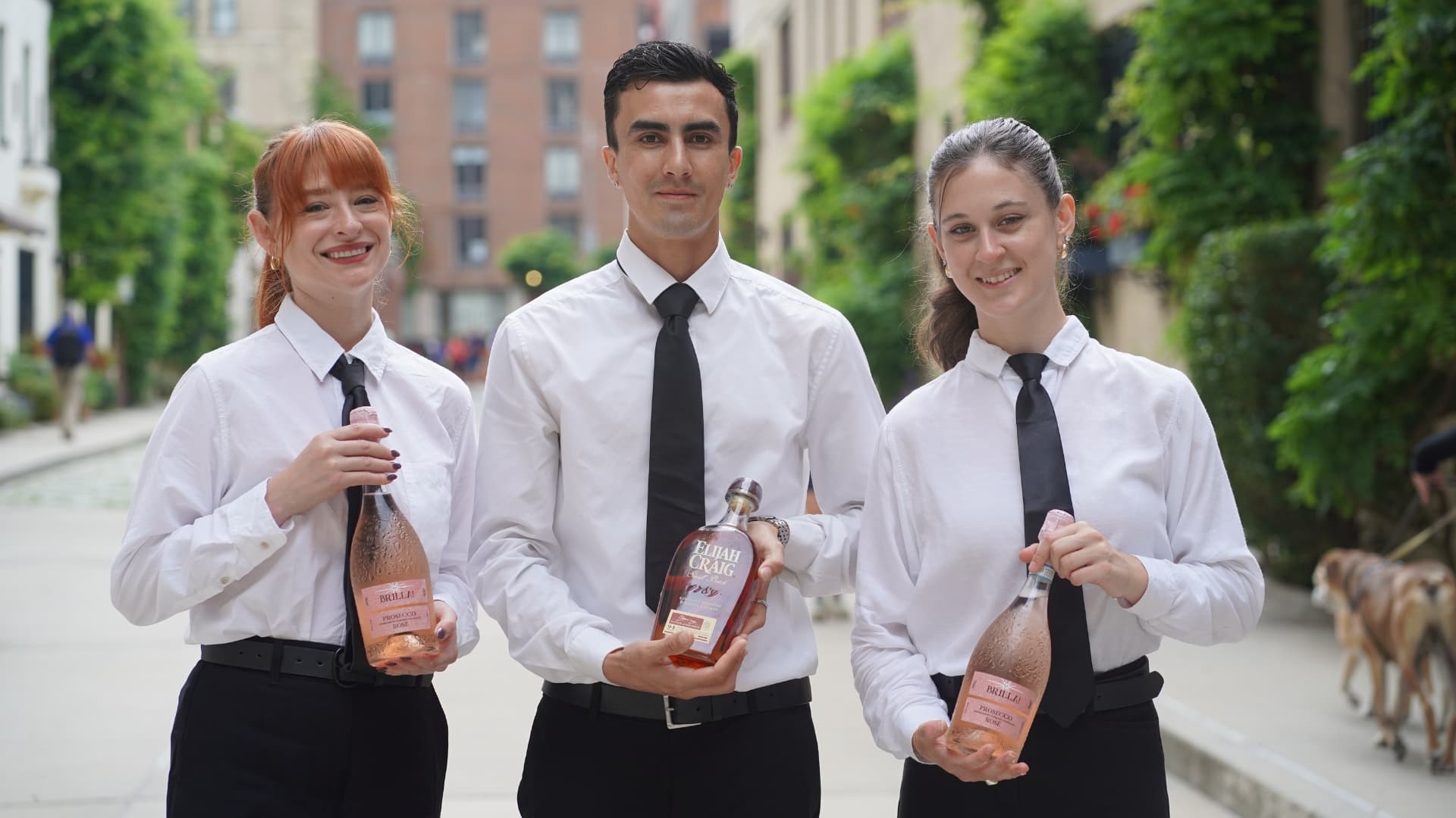 hire bartender services in Seattle for events